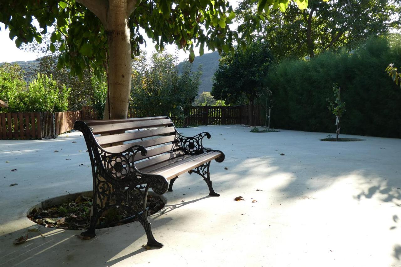 Lola'S Cottage & Garden Kalokhorio Εξωτερικό φωτογραφία